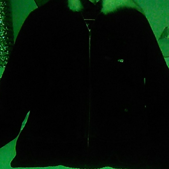 Coat - Picture 1 of 3